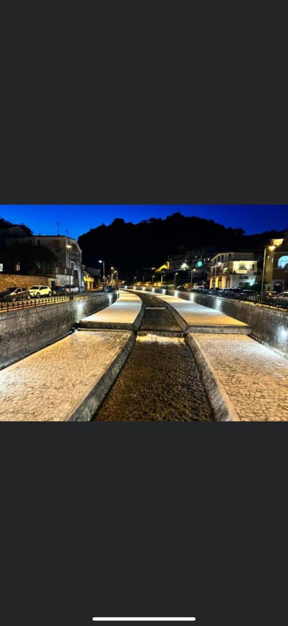 Casa Vacanza La Fontana Виетри Экстерьер фото